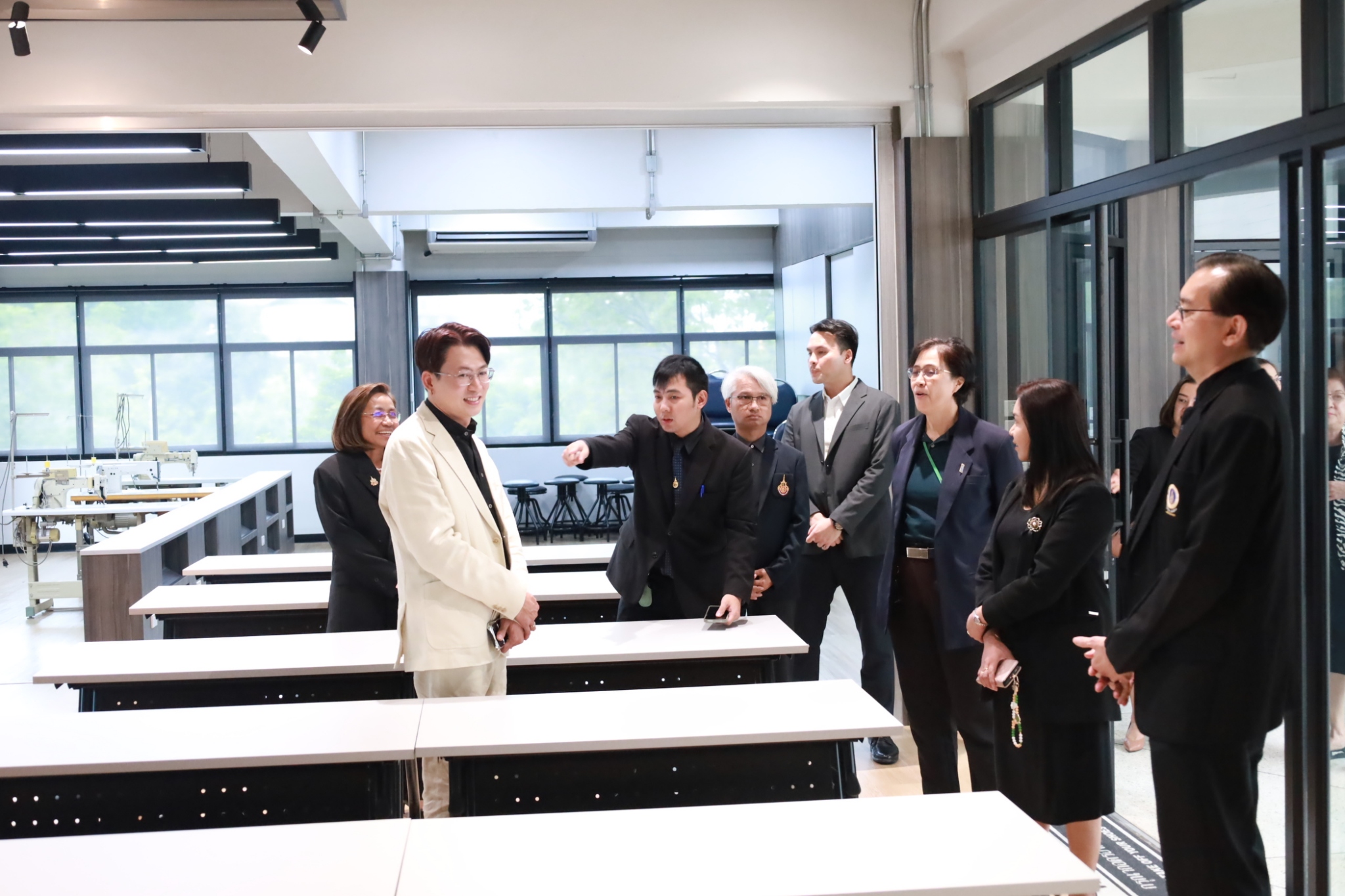 ภาพประกอบเว็บไซต์