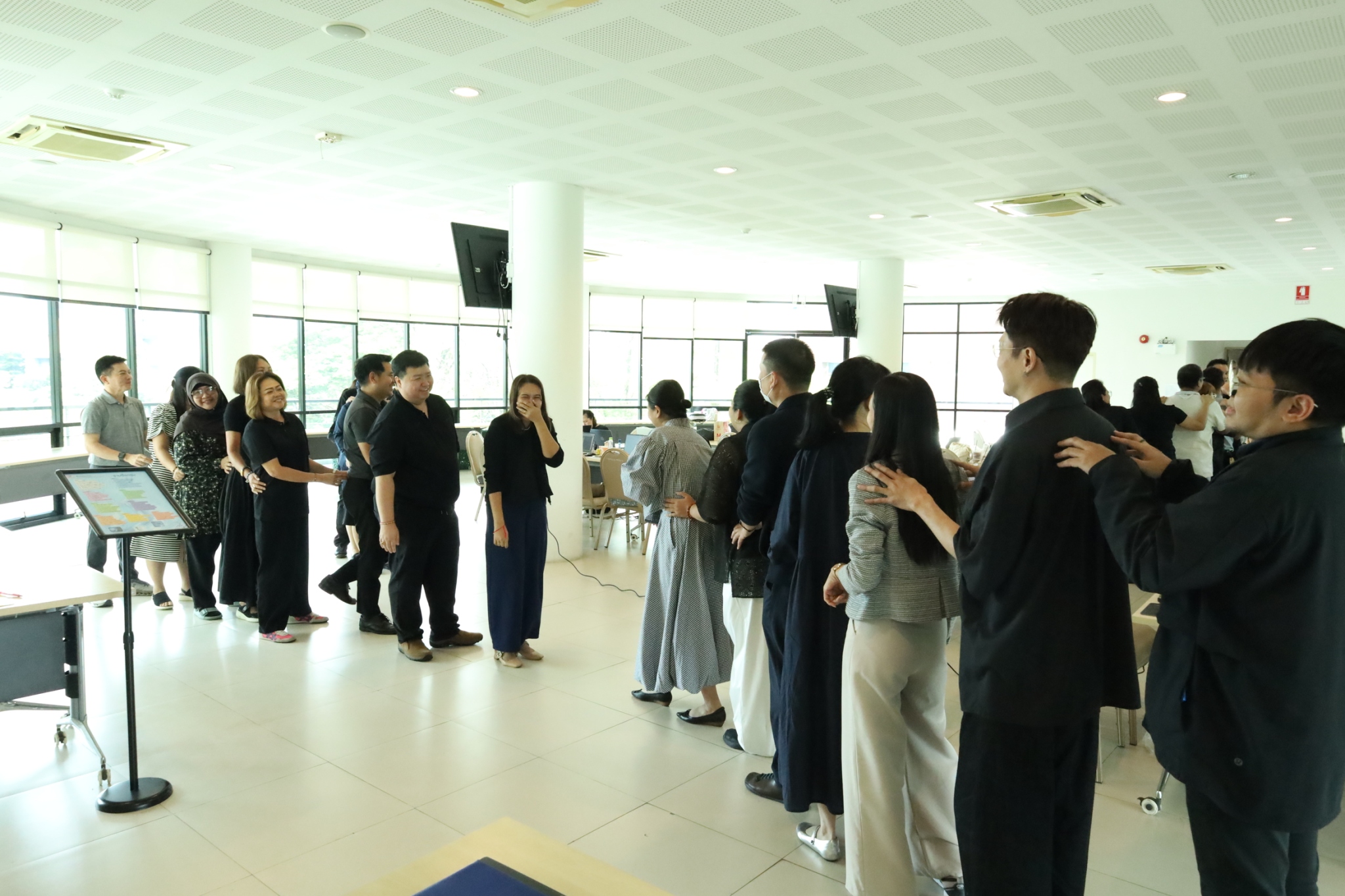 ภาพประกอบเว็บไซต์