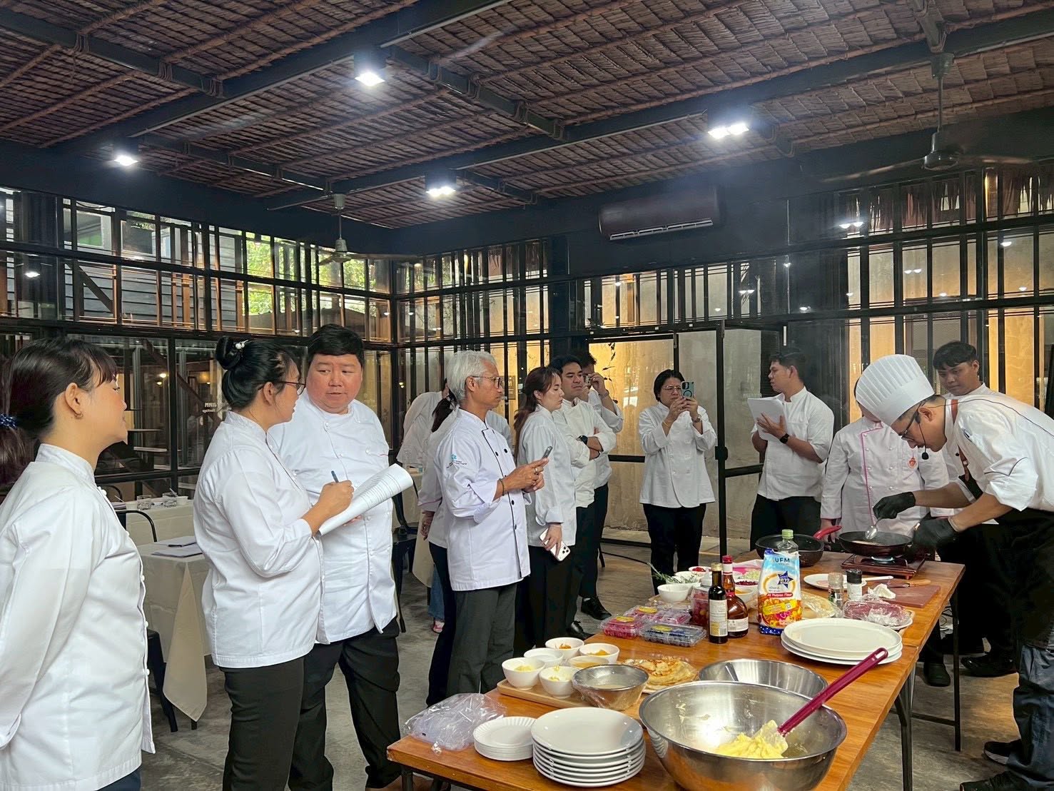 ภาพประกอบเว็บไซต์